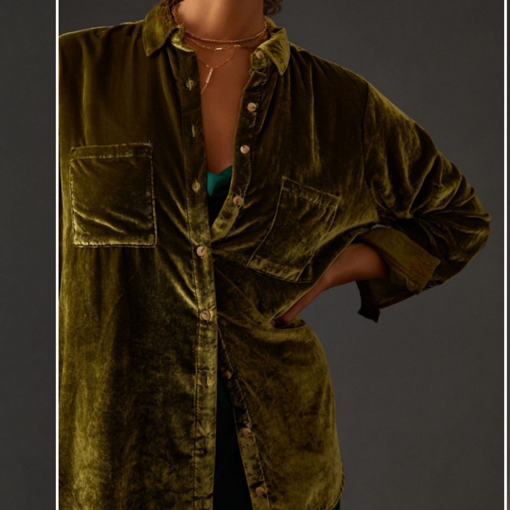 🧳 Pilcro Relaxed Velvet Buttondown - Picture 7 of 9